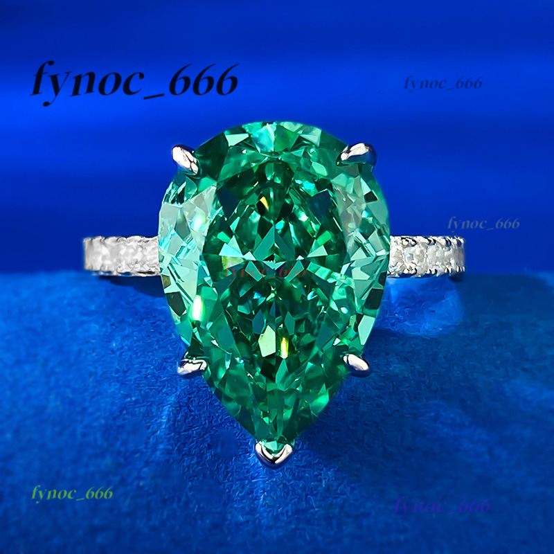 Pass Diamond Tester Green Pear Cut Moissanite Pave Engagement Ring Hot Selling 925 Silver Vvs Diamond Ring Women Jewelry