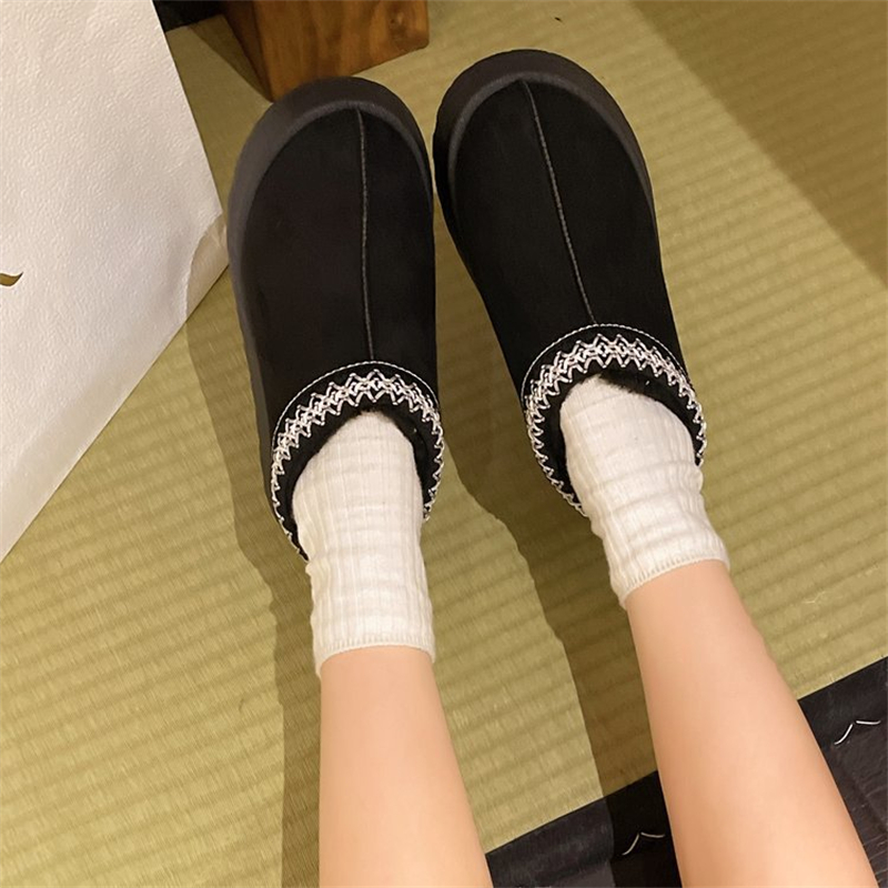 new Free shipping designer Boots for woman cotton shoes keep warm winter Boots vintage classic snow boots black white green