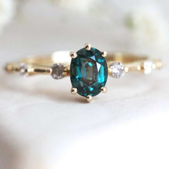 Natural Blue for Women from Sri Lanka, Diamond-Studded Light Luxury Ring, Colorful Versatile Band Ring