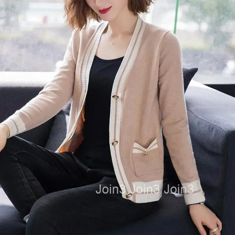Outerwear Loose Womens Cardigans New In Coat Knitwear 2025 Trending Fashion Korean Streetwear Aesthetic Ladies Knit Sweaters