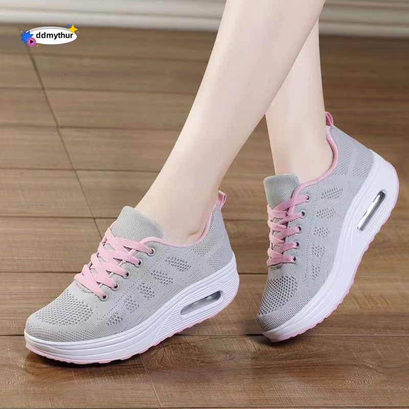 Mesh Women's Spring Summer New Fashion Simple Breathable Single Women Thick Sole Height Increasing Lightweight Comfortable Trendy Sports Shoes