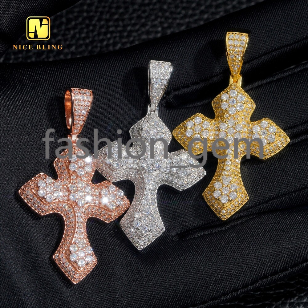 Iced Out Moissanite Diamond Cross Pendants 18K Gold Plated Hip Hop Jewelry Silver Cluster Moissanite Cross Pendant for Men Women