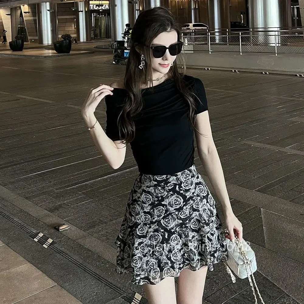 Short Tight Patchwork Floral Skirts for Women Wrap Ruffle Mini Gyaru Clothing Sales Vintage Aesthetic Y2k Casual V Woman Skirt