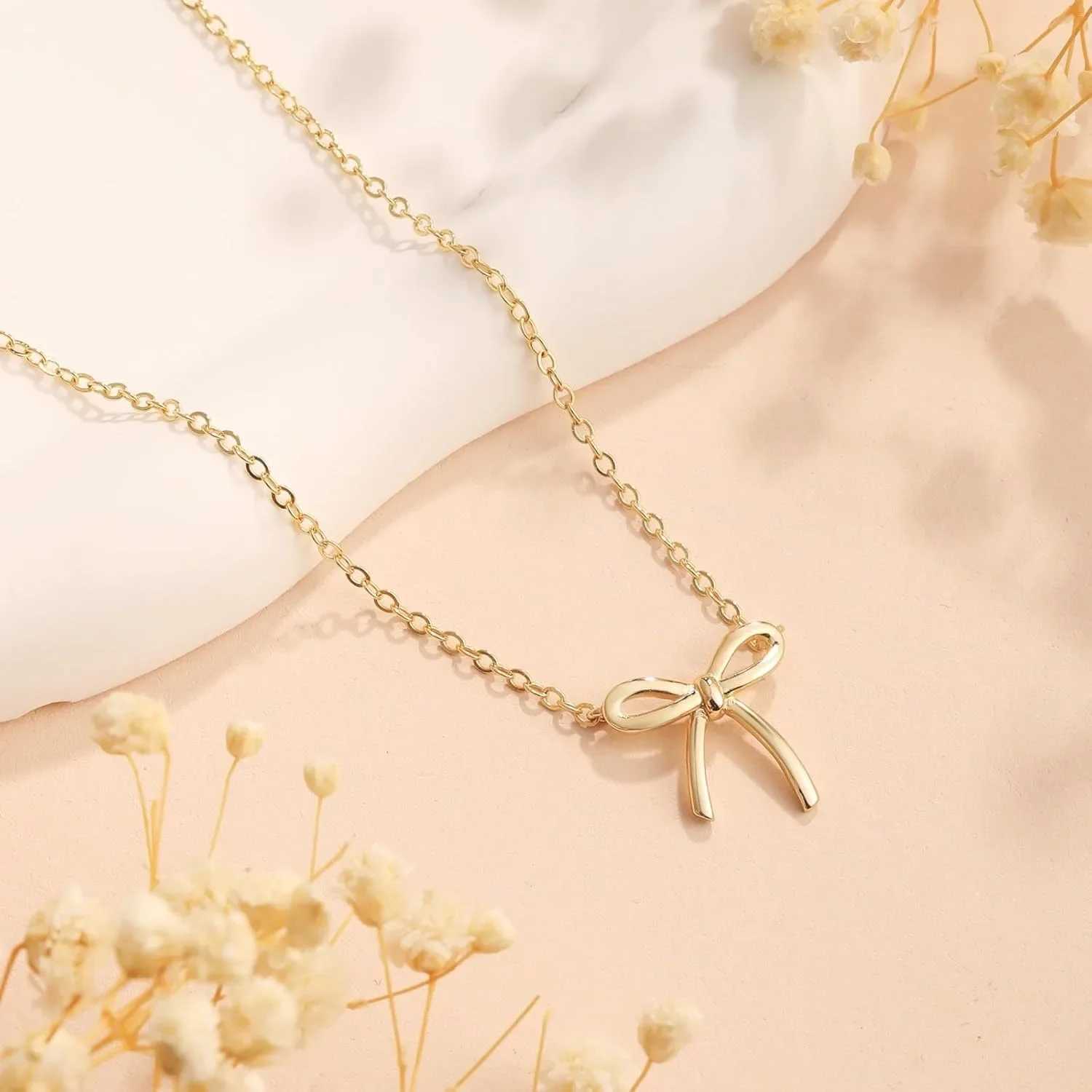 Gold Necklace for Women Bow Necklace Gold Silver Plated Necklace Cute Bow Pendant Choker Chain Necklaces for Women Jewelry Gift W250618