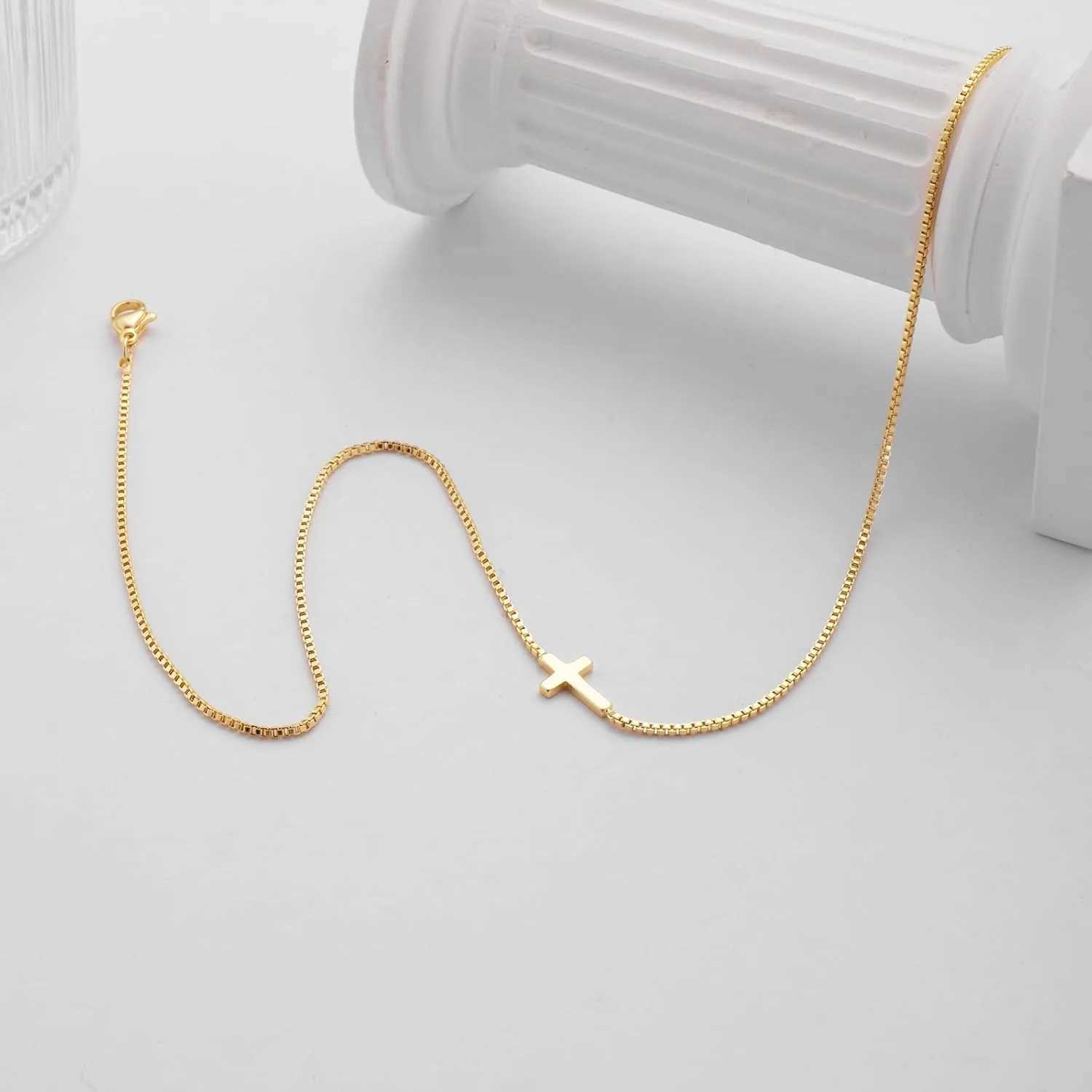 Cross Necklace for Women 14K Gold Plated Small Cross Pendant Choker Simple Trendy Charm Chain Necklace Jewelry Religious Gift W250618