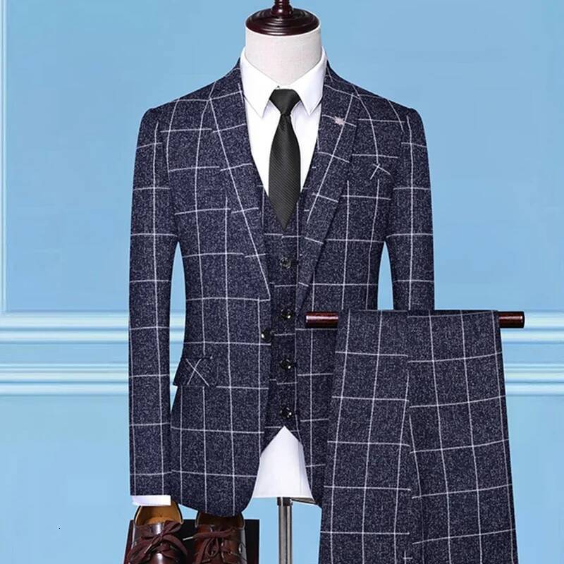 3 Pieces British Style Men Plaid Vest Blazer Pants Set / Male Fashion High End Slim Wedding Banquet Business Suit Jacket Coat