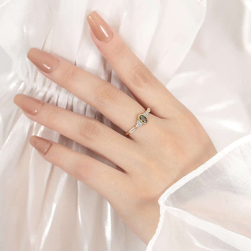 The Wizard of Oz Peridot for Women, Niche Design, High-End Luxury Gold-Plated Adjustable Ring