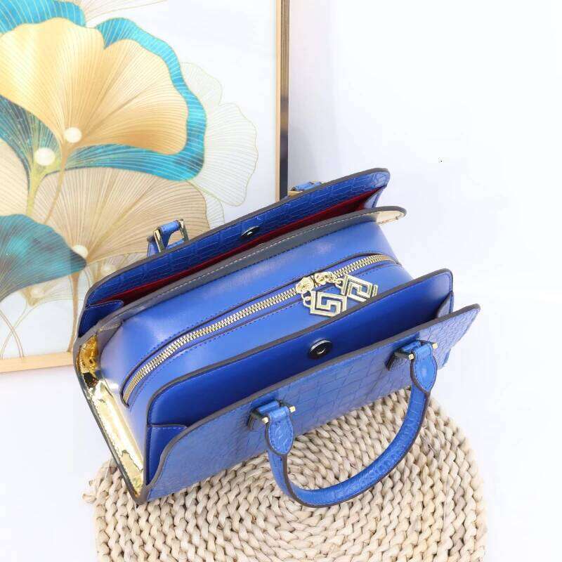 VM FASHION KISS Women's Handbag Microfiber Crocodile Pattern Boston Messenger Versatile Elegant Ladies Shoulder Bag