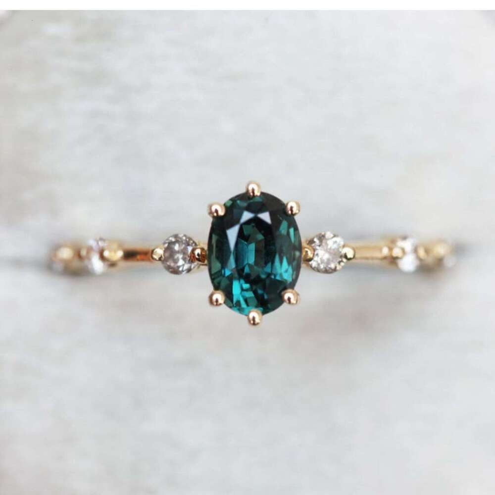 Natural Blue for Women from Sri Lanka, Diamond-Studded Light Luxury Ring, Colorful Versatile Band Ring
