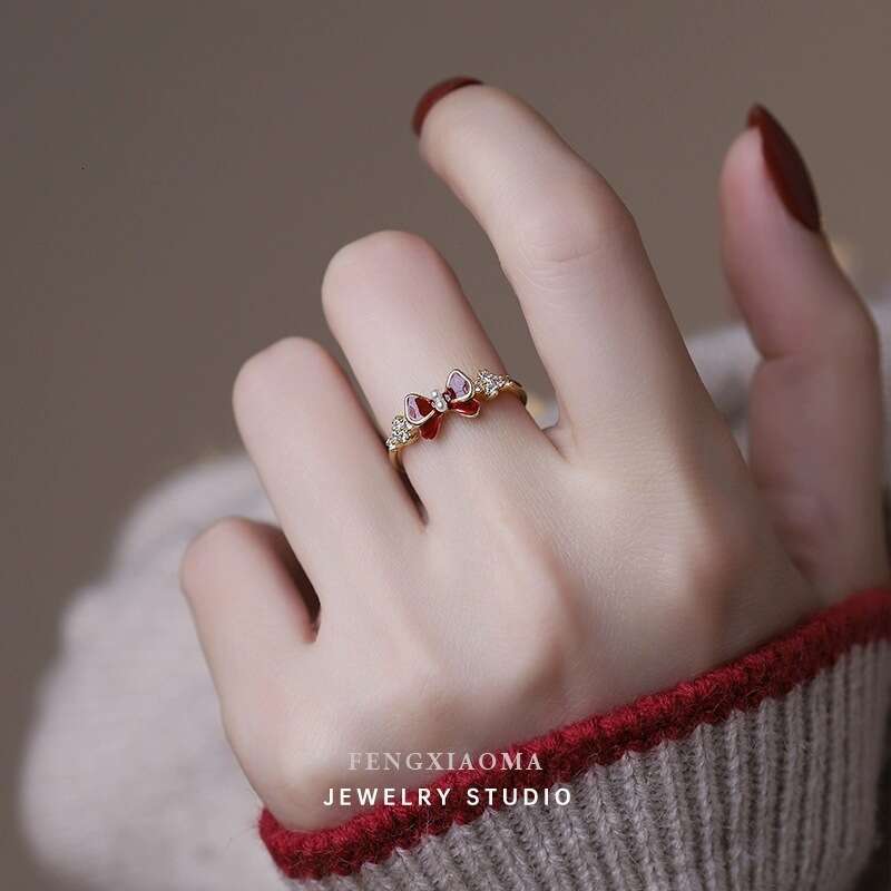 Gentle Bowknot for Women, Light Luxury Minimalist Style, High-end Sense, Fashionable Super Fairy Niche Design Ring Trend