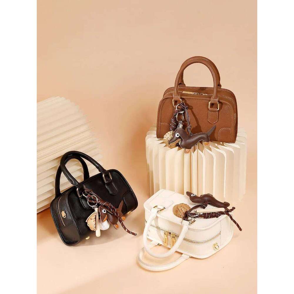 2025 New Second-Layer Cowhide Boston Women's Commuting Versatile Bowling Bag Niche Design Support Free Gold Stamping