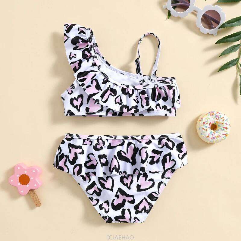 2025 Kids Girls New Heart Print Swimsuit Two Piece Set Hot Spring Beach Swimwear Casual Simple Wear Matching Vacation Clothes