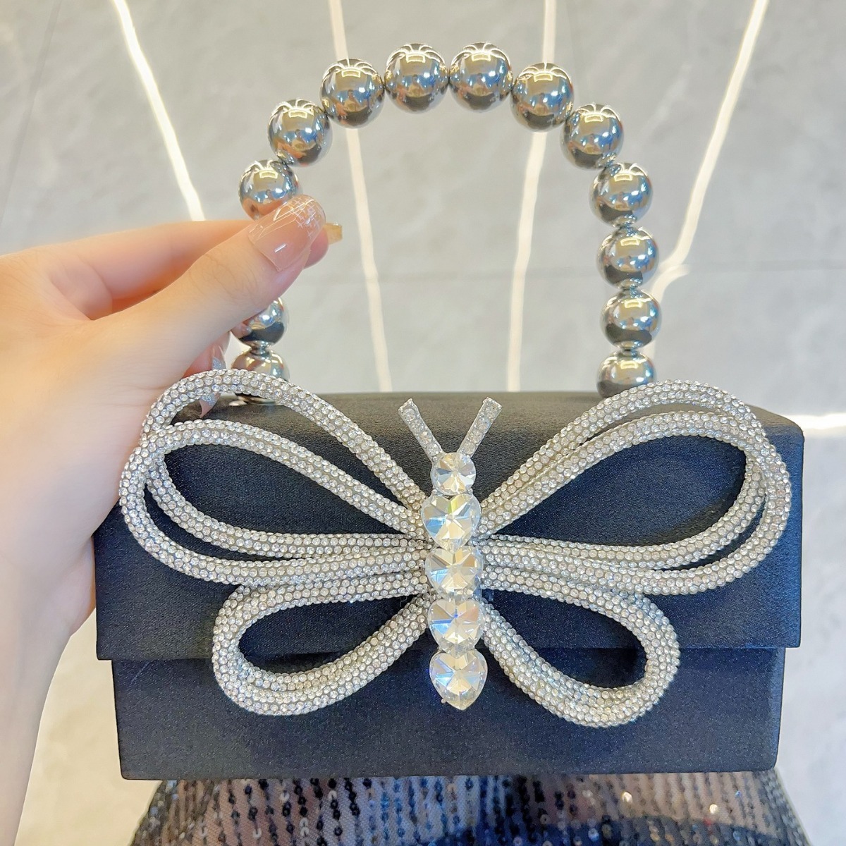Free Shipping For Designers New French Style Shiny Silk Small Square Box Luxury Bag Bag With Bowknot For Evening Party, Clutch, Shoulder, And Crossbod
