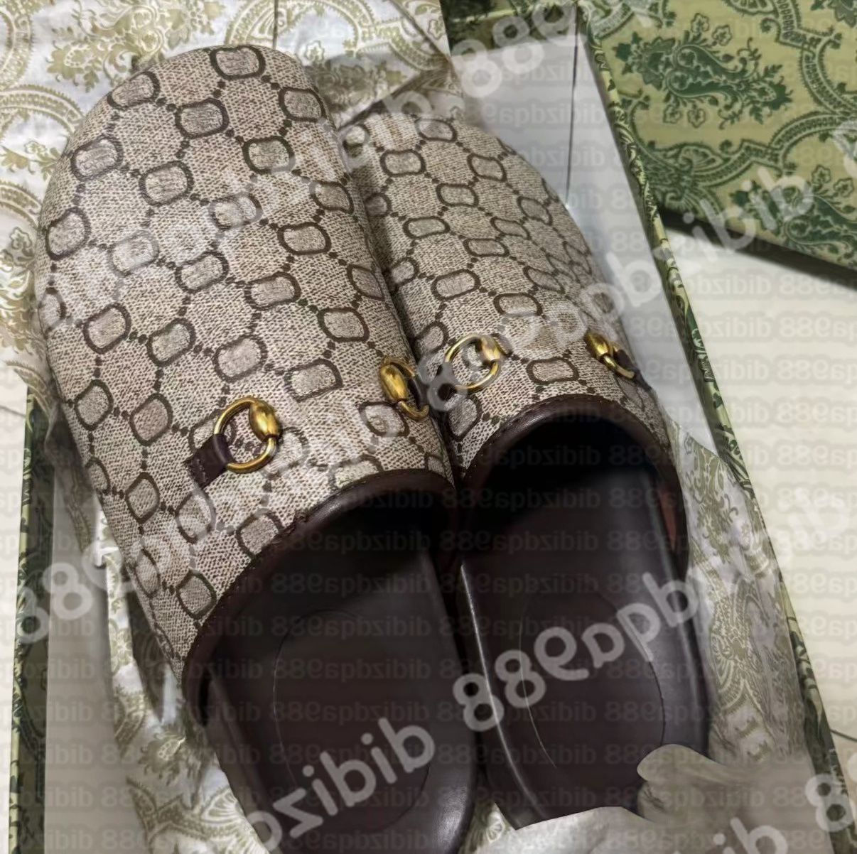 Designer Slipper Luxury Men Women Sandals Brand Slides Fashion Slippers Lady Slide Thick Bottom Design Casual Shoes Sneakers 01