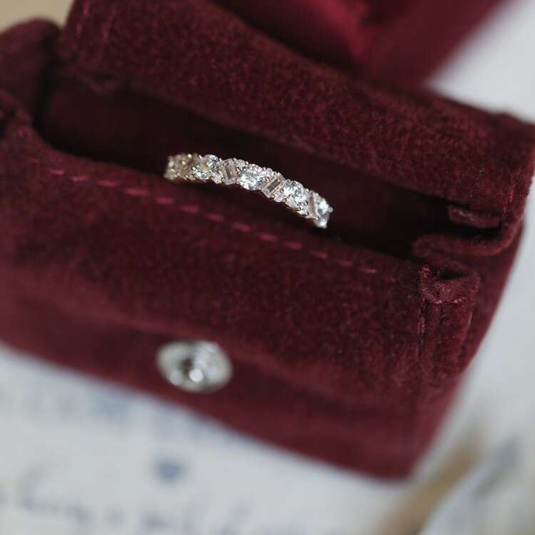 Stille Nacht Silent Night Snow Flash Defying High-Quality Full Diamond Zircon Luxury Sense Ring