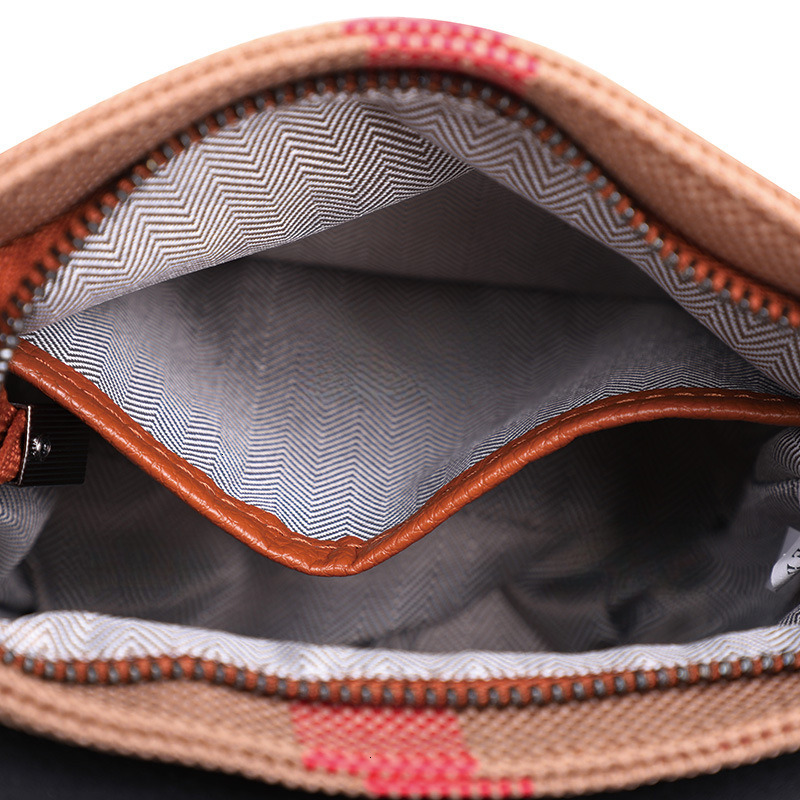Designer's Free Shipping Luxury Leather Crossbody Bag, Trendy 2025 New Mini Bag, High-end And Fashionable Small Mobile Phone Bag, Checkered Bag