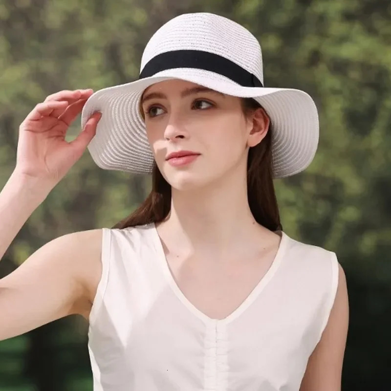 Straw Hat Summer Versatile Womens Fashionable Temperament Black Strap Top Hat Outdoor Vacation Sunscreen Hat Hoed Dames 250618