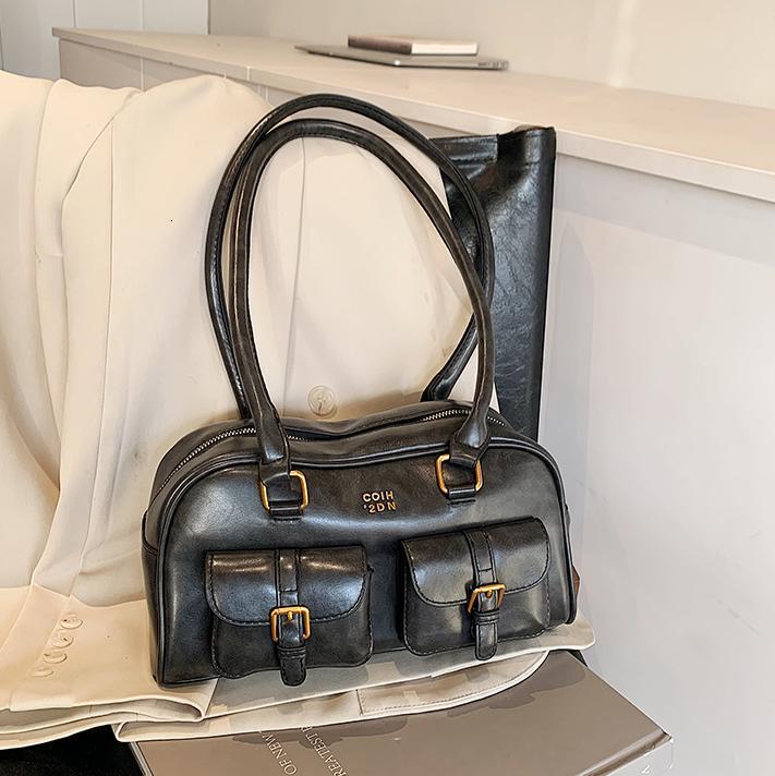 Free shipping designer Vintage Versatile Handbag for Women 2025 New Commuter Large Capacity Shoulder Bag Trendy Fashion Underarm Bag