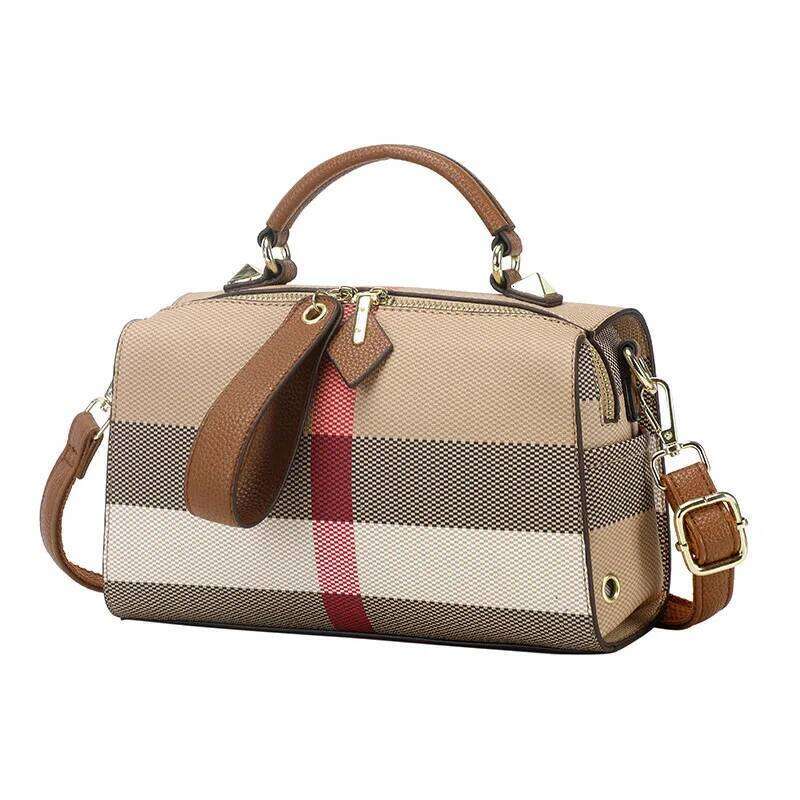 Female European American Women PVC Leather Shoulder Crossbody Bag Designer Handbags And Purses Fashion Ladies Clutch