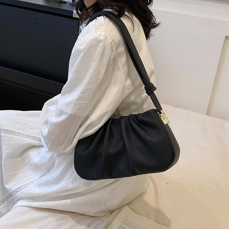 Free shipping designer Bag Wrinkle Cloud Bag 2025 New Women Bag Trendy Crossbody Bag Stylish Shoulder Bag Underarm Bag