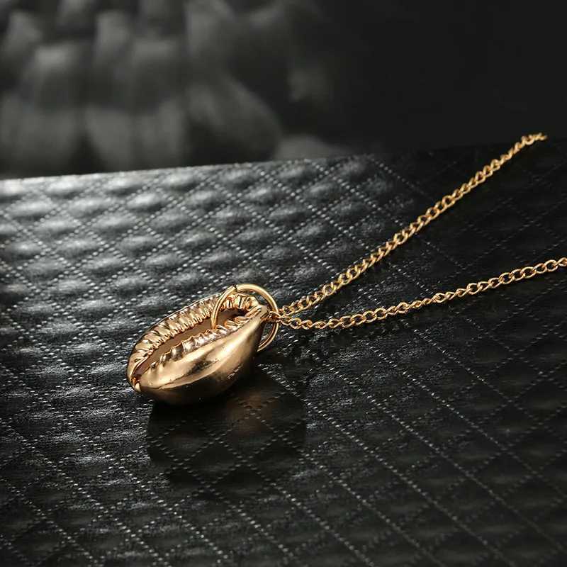 Women Necklace Boho Beach Sea Shell Cowrie Pendant Gold/Silver Plated Chain Necklace Fashion Jewelry Best Gifts W250618