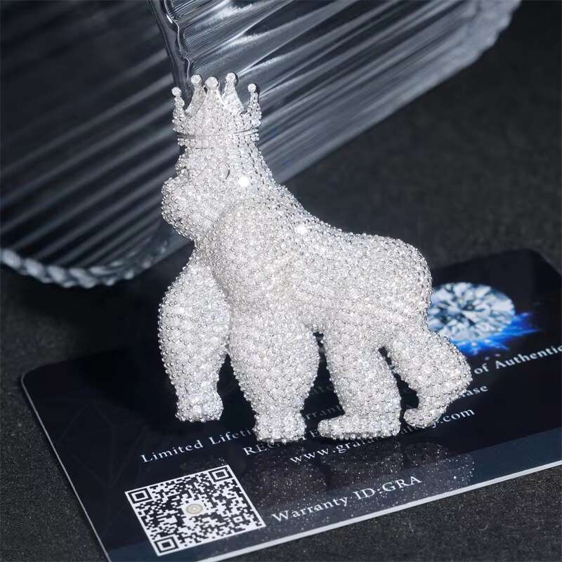 Mens Trendy 925 Silver Animal Shaped Pendant Hip Hop Style New Inlaid Moissanite Necklace Accessory Pendant Moissanite