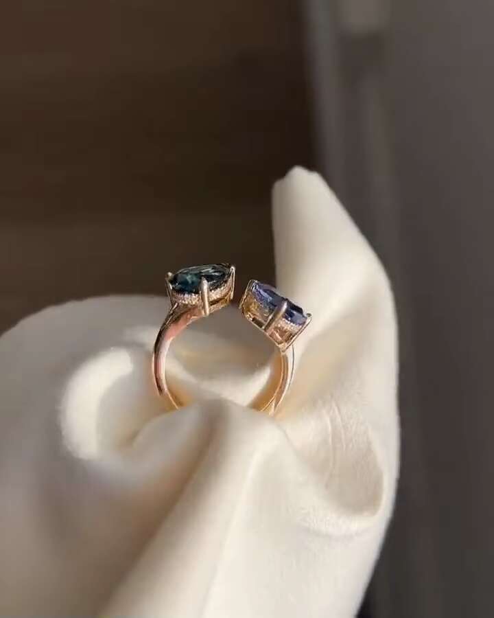 Toi Et Moi 4 Ct Two Pear Cut Moissanite Engagement Ring Blue and dark green Moissanite Engagement Ring Two Tone Ring