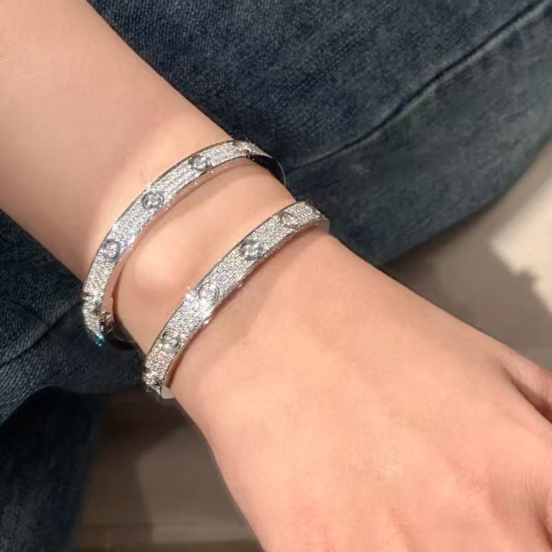 Wholesale Classic Moissanite Bangle Bracelet 925 Sterling Silver Full Moissanite Diamond Bangles for Gifts