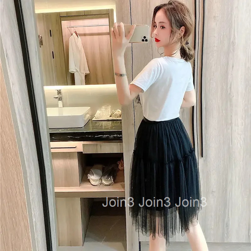 2 Pieces Sets For Women Beach Skirt Kawaii Short Sleeve Vintage Korean Style Promotion Clothing Trend 2025 Luxury Woman Outfit