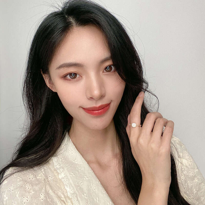 Light Luxury Ring for Women, Ins Style, Niche Design, Fashionable and Unique, Korean Version, Internet Celebrity High-end Sense, Index Finger Accessor