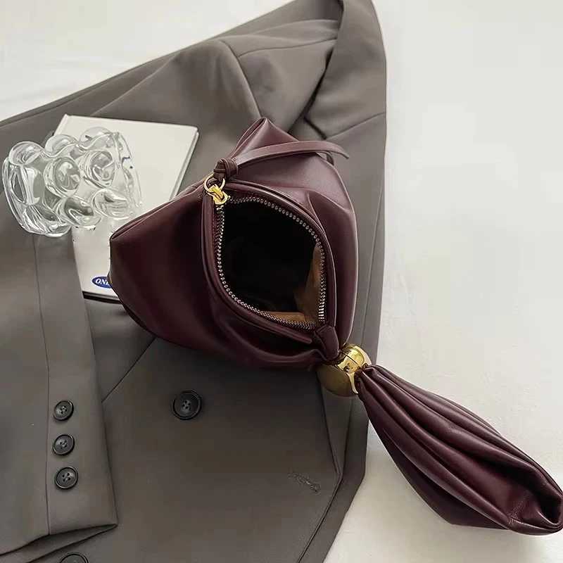 Design Mini PU Leather Dumpling Niche Clutch Bags for Women Fashion Knotted Female Shoulder Bag Wrist Handbags and Purses Z250618