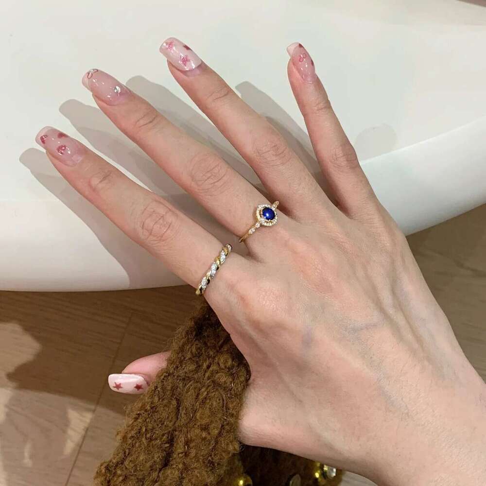 Oval High Imitation Blue for Women Gold Plated Italian Vintage Style Exquisite Fashion Light Luxury Zircon Ring