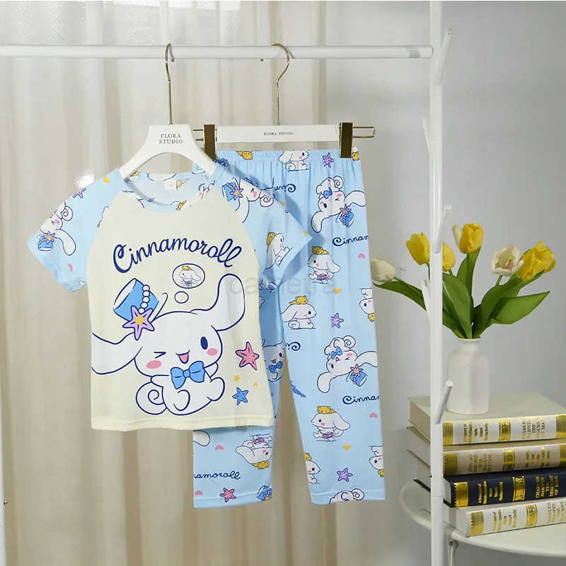 Sanrio Hello Kitty Kuromi Kzlarn Yaz Pijama Seti Karikatr Bisiklet Yaka Ksa Kollu st ve Uzun Pantolon Rahat Ev Giyimi ocuklar iinXJ250618XJ250618
