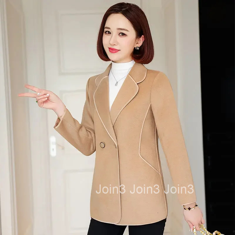 Short Womens Jackets Solid Color Loose Deals Elegant Sale Vintage Female Coat Luxury Harajuku Long Sleeve 2025 Trend Youthful