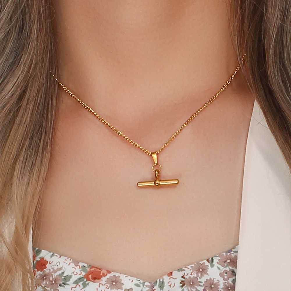 E.B.belle Stainless Steel 18K Gold Plated Minimalist Design T Bar Pendant Necklace For Women Girls Ladies Gold Jewelry W250618