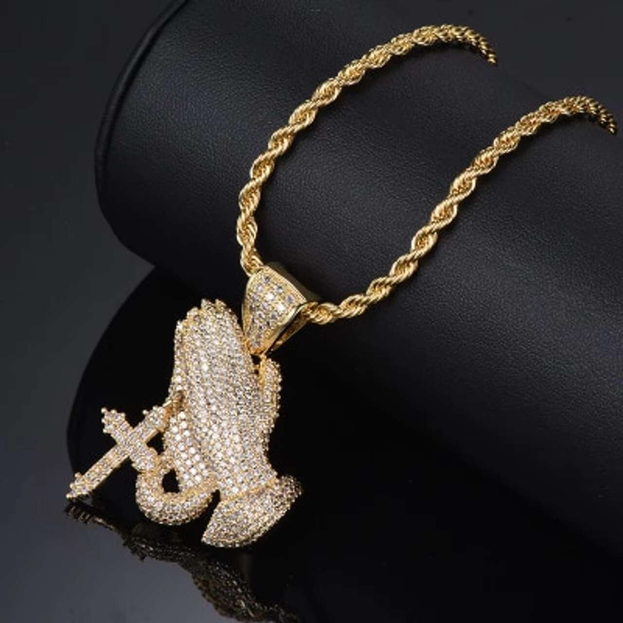 Mens Trendy 14K Gold Plated Moissanite Diamond Pendant Necklace Hip Hop Style with Praying Hands Design Fashion Jewelry