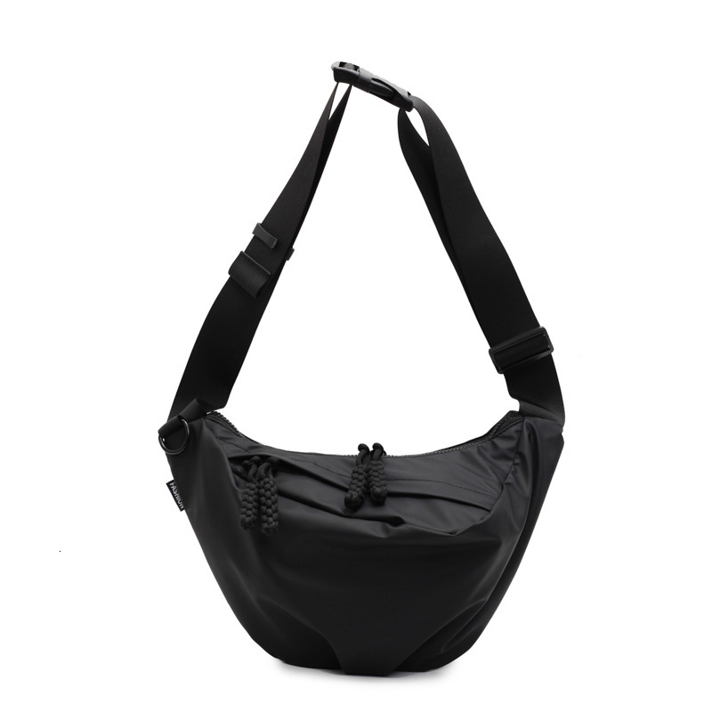 Free shipping designer Bag Simple Fashion Commuter Dumpling Bag Women Bag 2025 New Casual Nylon Large Capacity Crossbody Bag