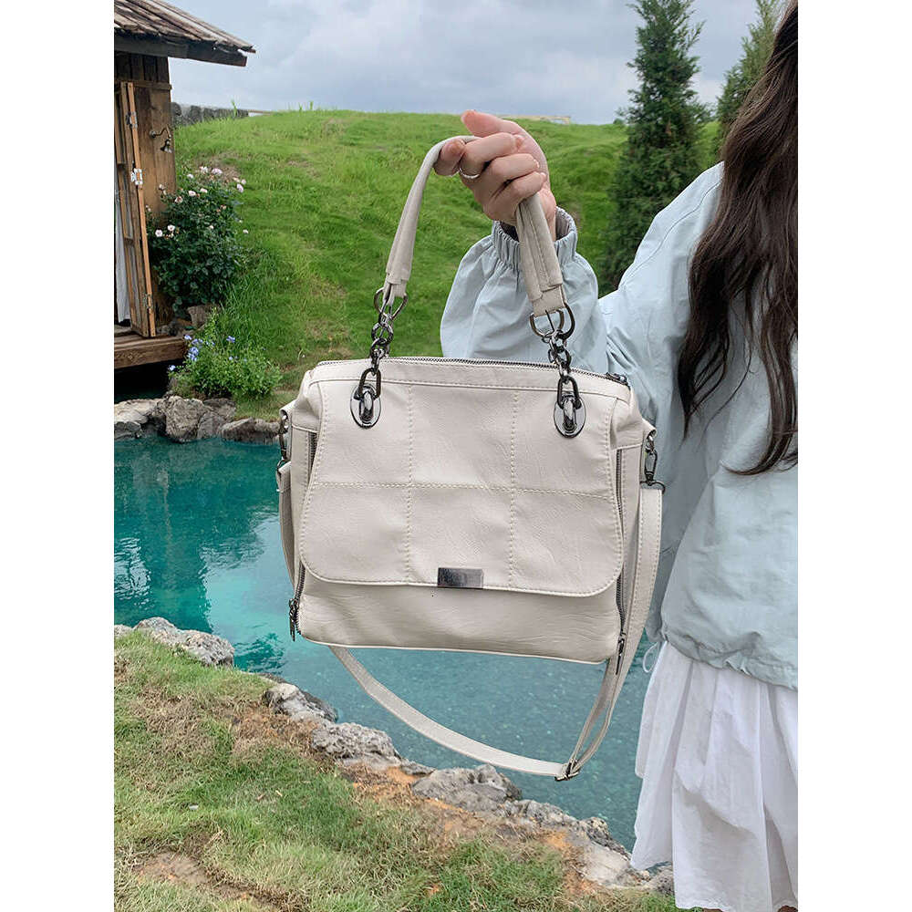 New High-Quality Texture for Women, Large Capacity 2025 New Fashion Versatile Soft Leather Crossbody Bag, Handheld Commuter Tote Bag