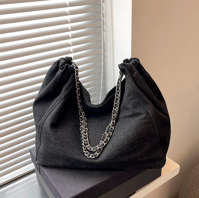 Free shipping designer Casual Bag Lazy Style Denim Bag Women Bag New Commuter Versatile Stylish Shoulder Bag Large Capacity Tote Bag