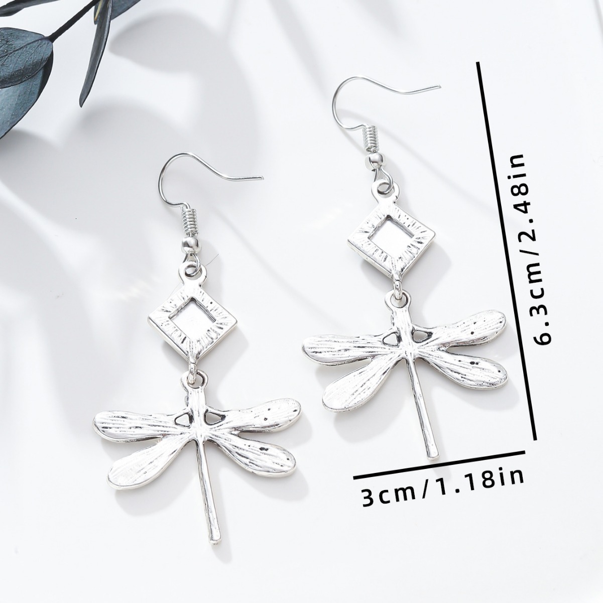 Minimalist Elegant Style Dragoy Earrings Unique Oil Drop Hip Hop Ear Jewelry