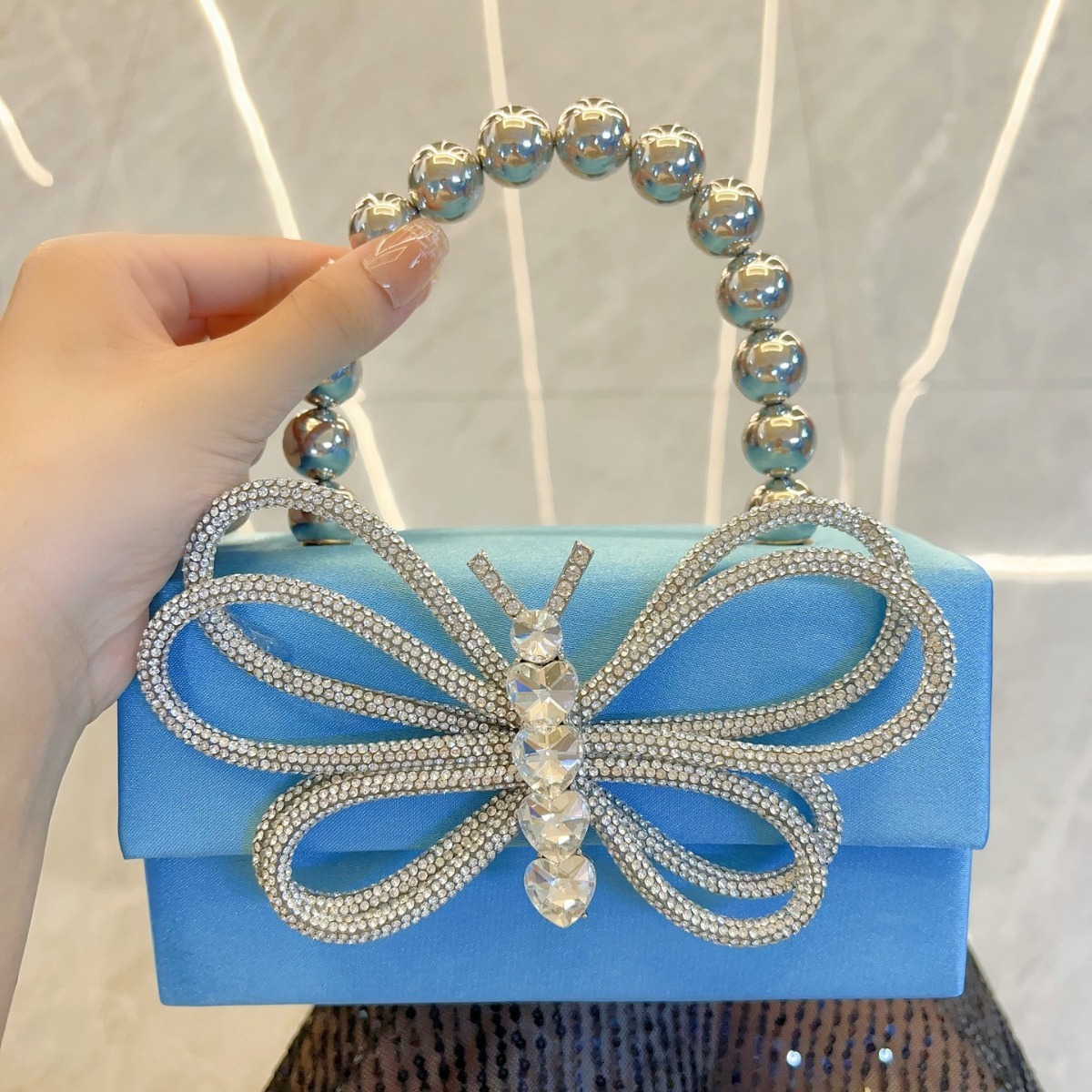 Free Shipping For Designers New French Style Shiny Silk Small Square Box Luxury Bag Bag With Bowknot For Evening Party, Clutch, Shoulder, And Crossbod