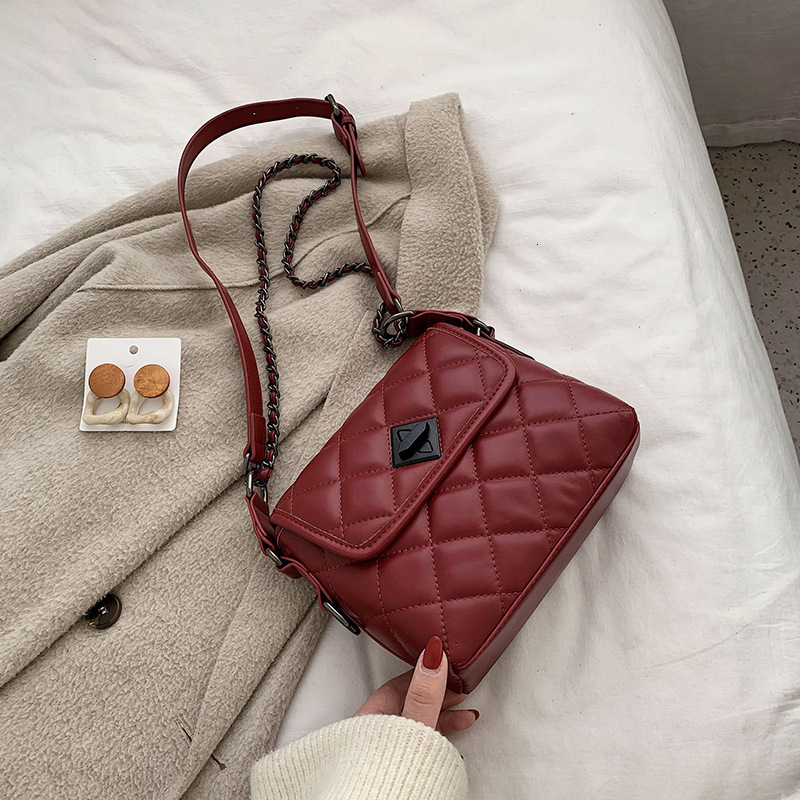 Free Shipping 2025 New Designer Bag Niche High-quality Casual Shopping Bag Solid Color Diamond Grid Pattern Trendy Women's Single Shoulder Handba
