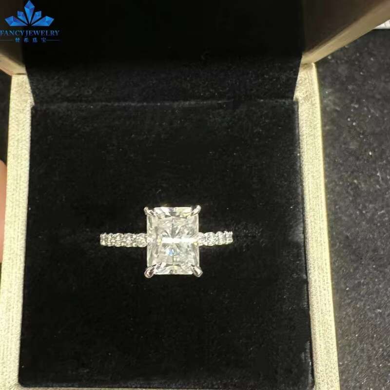 Luxury 14K 18K White Gold 3CT Radiant Cut Moissanite Four Claw Prong Diamond Rings Elegant Jewelry for Men and Women