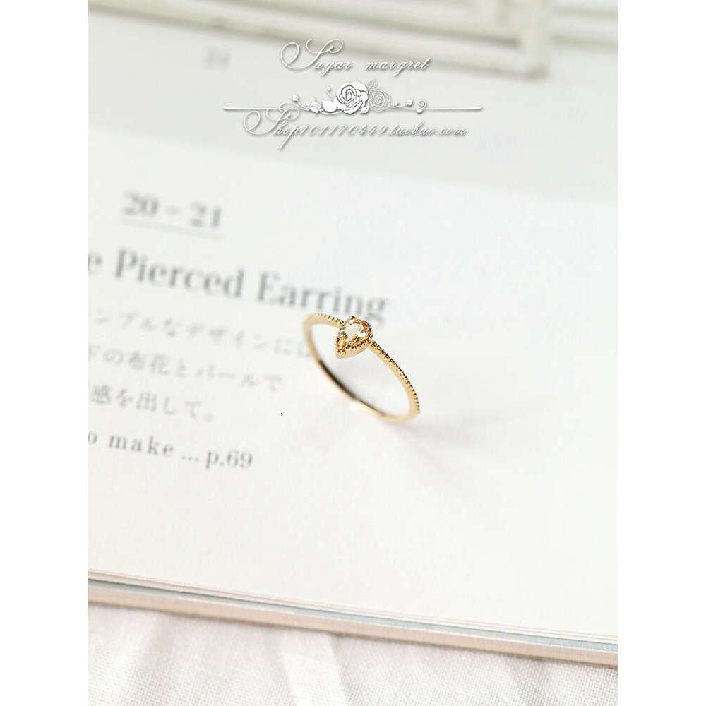 Crystal Imitation and Lace Skirt Hem Exquisite Simple Ins Trend Yellow Lucky Luxury Versatile Ring Women's Gift