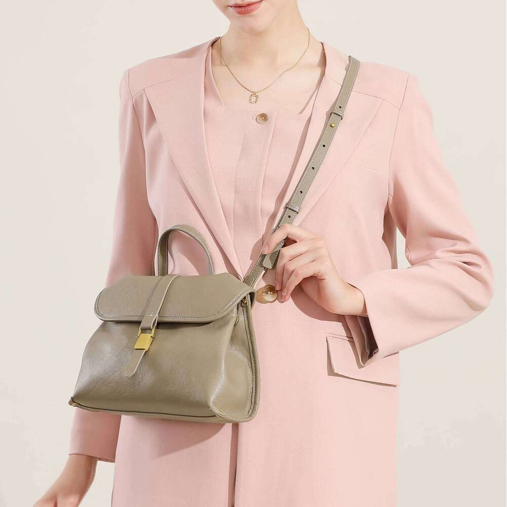 Hot Selling Genuine Leather Women's Handbags Designer Trend Women Shoulder Bags High Quality Cowhide Crossbody Messenger Bag