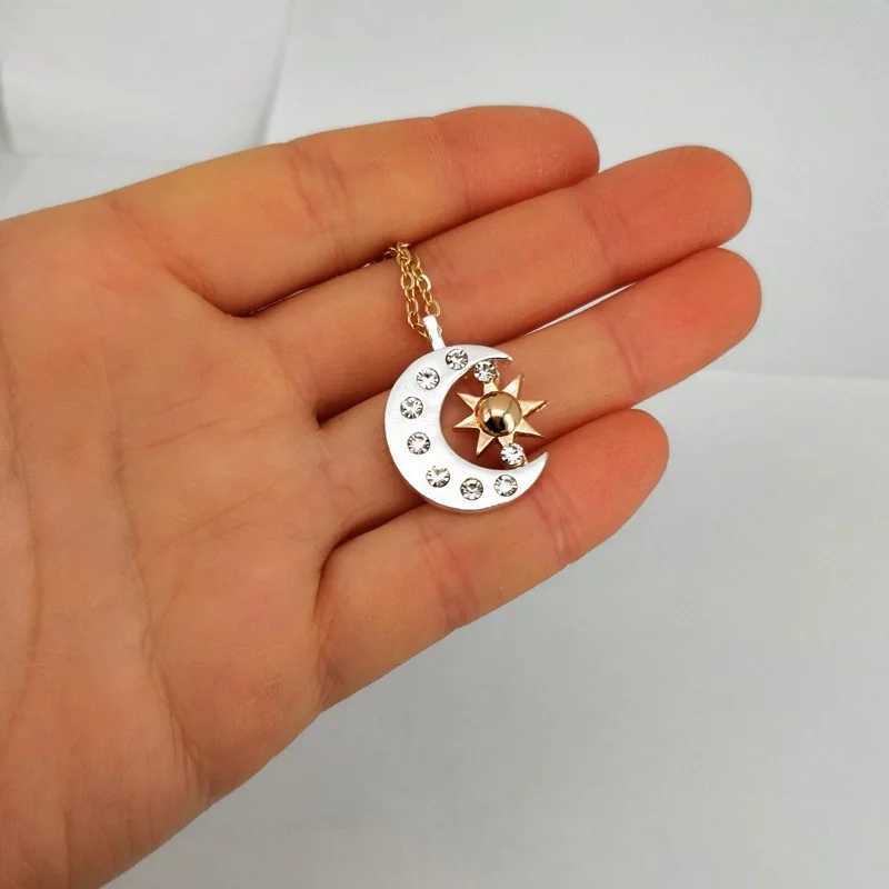 25mm*19mm New Pair of Celestial Gold Sun and Silver Color Moon Necklaces Best Friends Gift for Men Women W250618