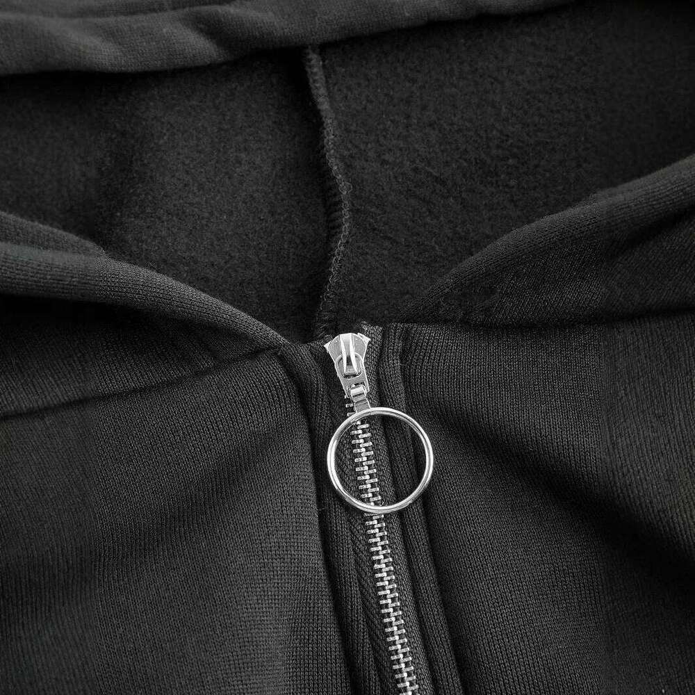 Chic Sports Wear Pullover Cardigan: Aesthetic Layering Piece Featuring Cozy Fleece Lining
