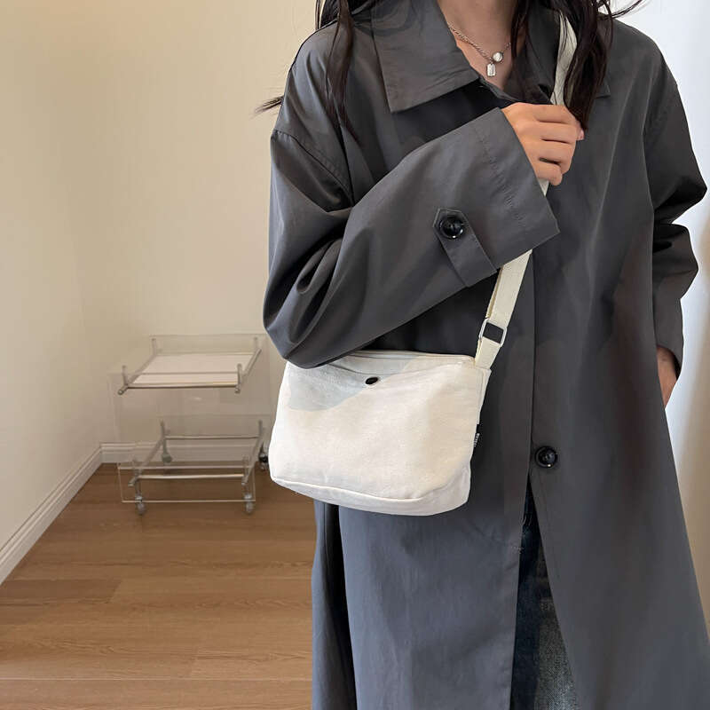 Minimalist Fashion Single Shoulder Small Cloth for Female College Students Shopping Casual Canvas Crossbody Bag