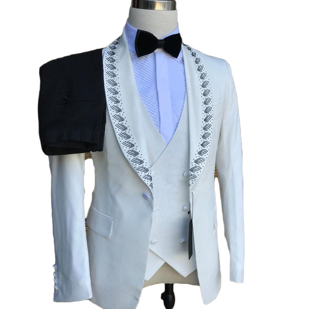 Simple Men Suits Tailor-Made Shawl Lapel 3 Pieces Set Jacket Blazer One Button Beading Groom Customized Coat Vest Black Pants Plus Size