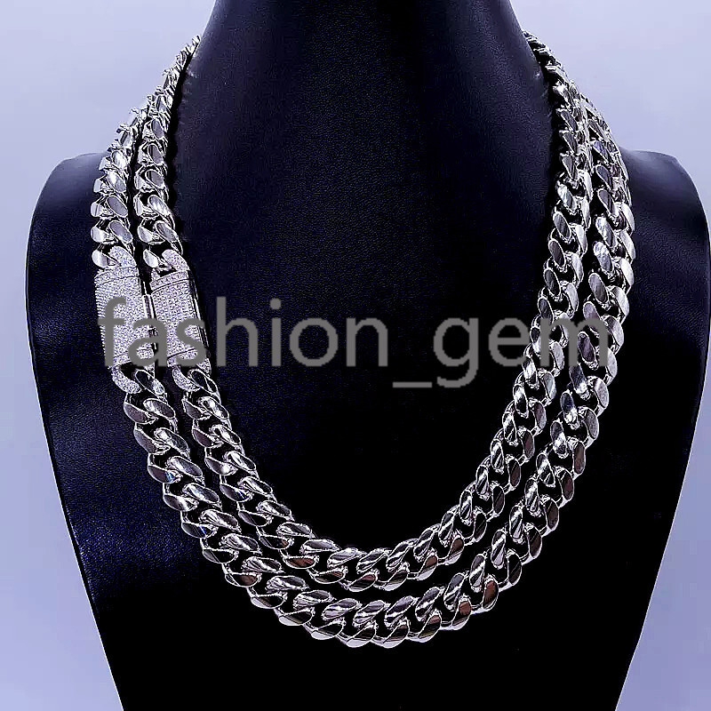 Buss Down Fade Handcrafted Work Miami Cuban Thick 12mm Iced Out Moissanite Lock Solid Cuban Chain Cuban Link
